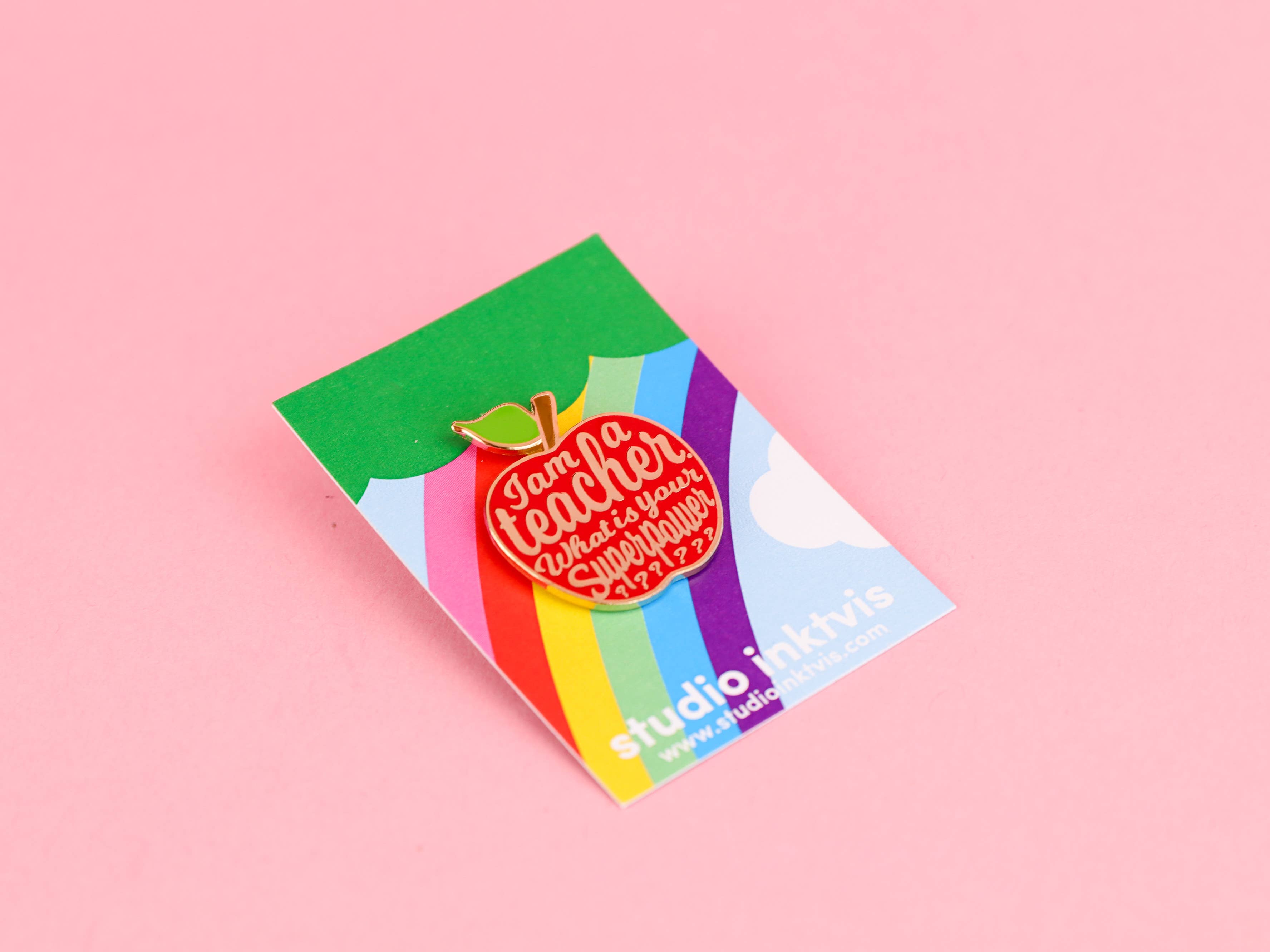 Pin / Lehrer Geschenk Anstecknadel / rot