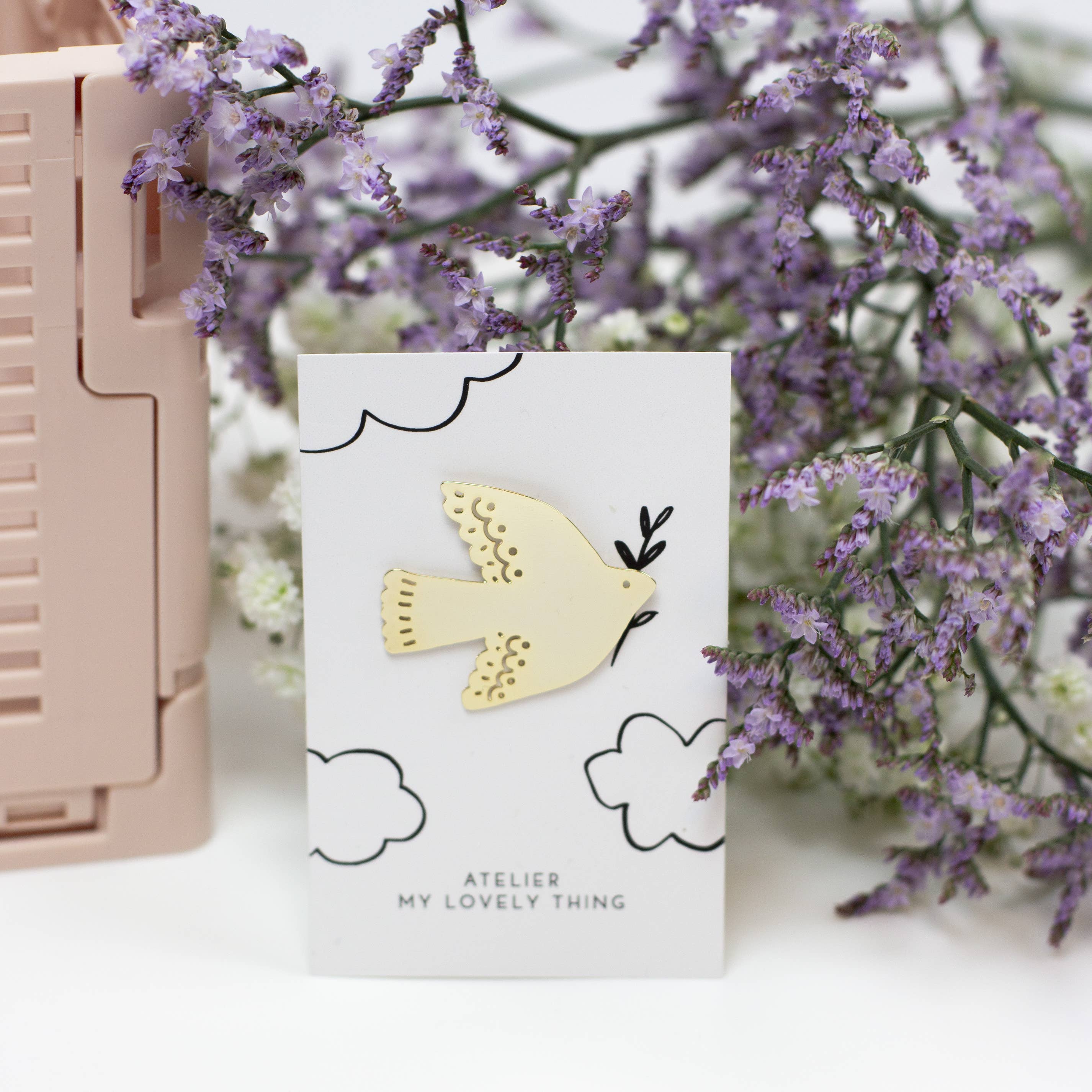 Pin / Taube / aus Messing - Togethery