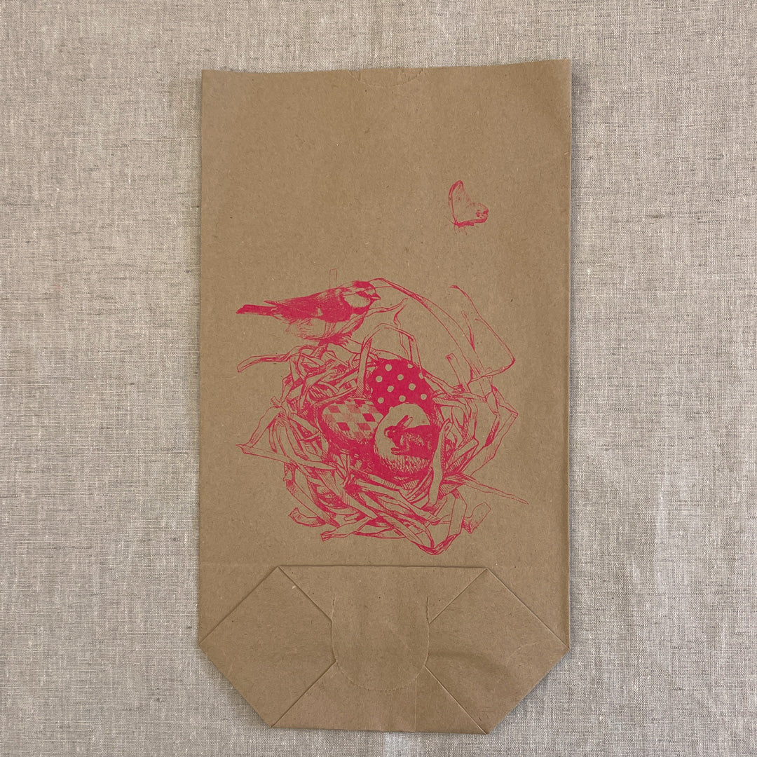 Kraftpapierbeutel mit Osternest bedruckt