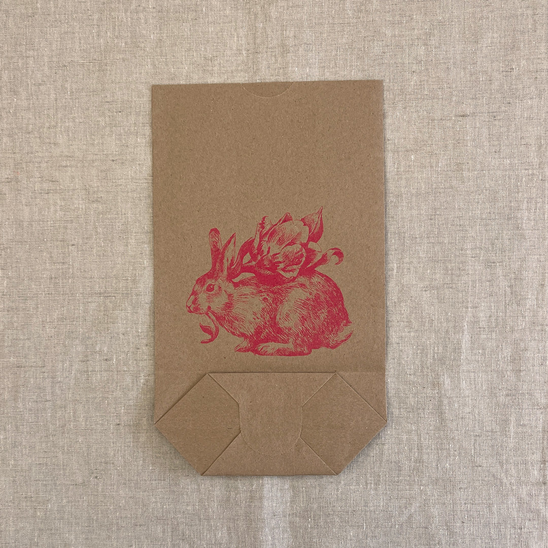 Kraftpapierbeutel mit Hasenmotiv in Pink