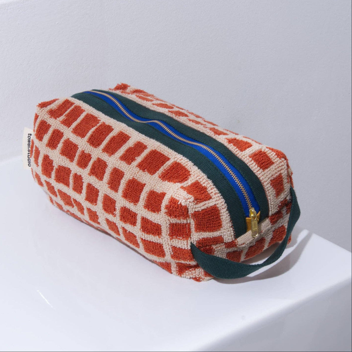 Kulturbeutel grid towel.studio